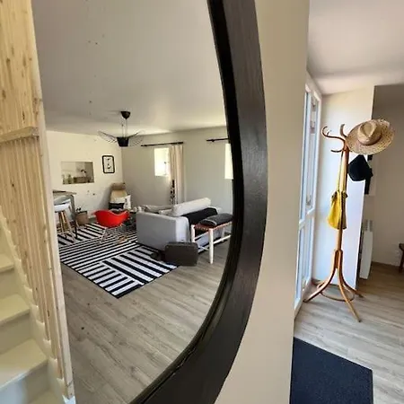 Дом отдыха Les Deux Maisons - Little - Maison Cosy Proche Pistes Et *